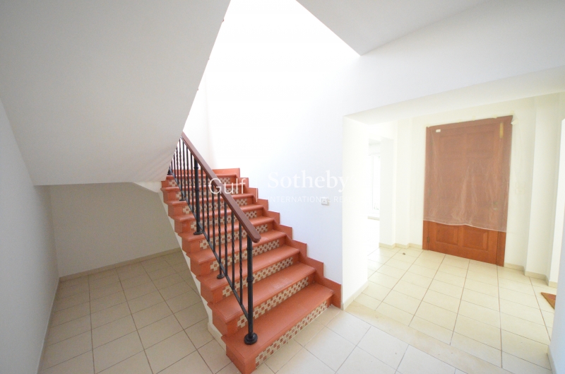 Al Reem 3m Close To Pool And Park! Available End Of July Er R 9386
