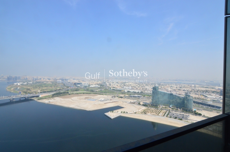 Stunning 3 Bd Overlooking Dubai In D1 Tower