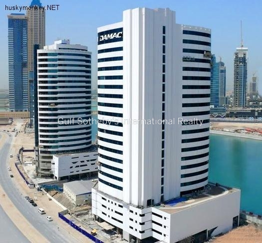 Distressed Office Damac Business Tower
