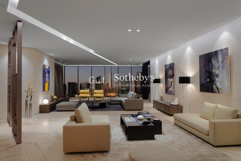 Exquisite Full Floor Ultimate Quality Penthouse