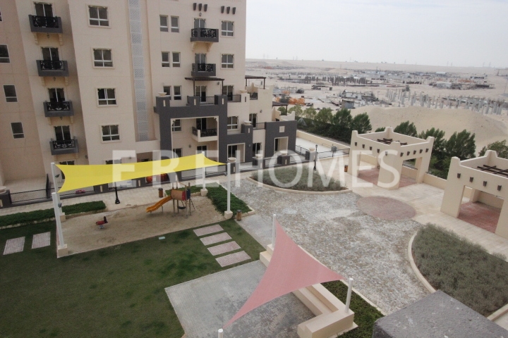 Al Thamam Inner Circle, 1 Bedroom Open Kitchen, Close To Pool And Park, Available Now, Amazing Price Of 750k Er S 5423
