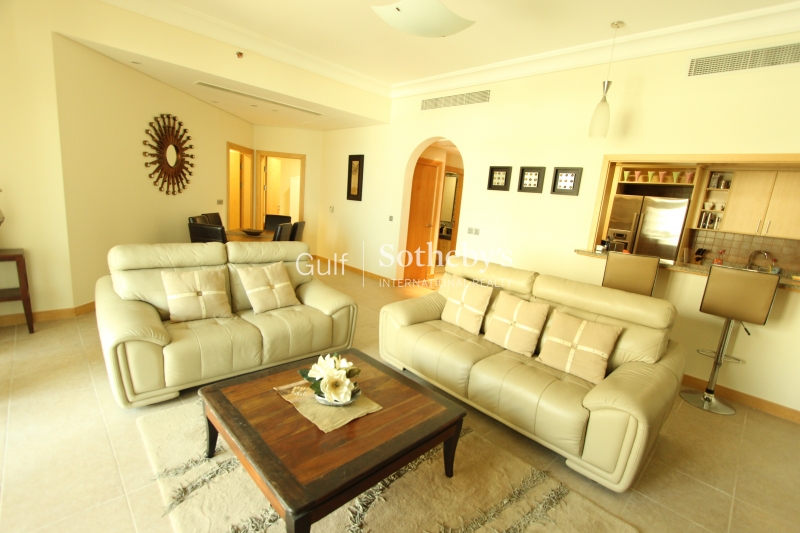 Luxury Fully Furnished 2 Br 6 Cheques 