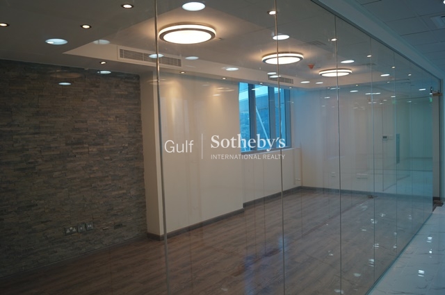Ready Fitted Partitioned Office In Difc