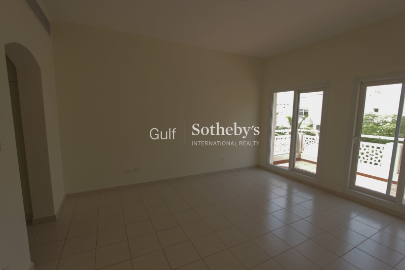 Huge 2 Bed, High Floor, Southridge 1, Downtown-170,000 Aed Er R 13028