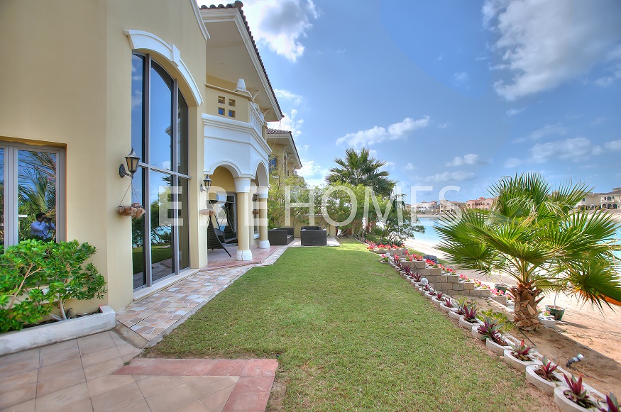 Best Priced 6 Bed Garden Lobby Signature Villa