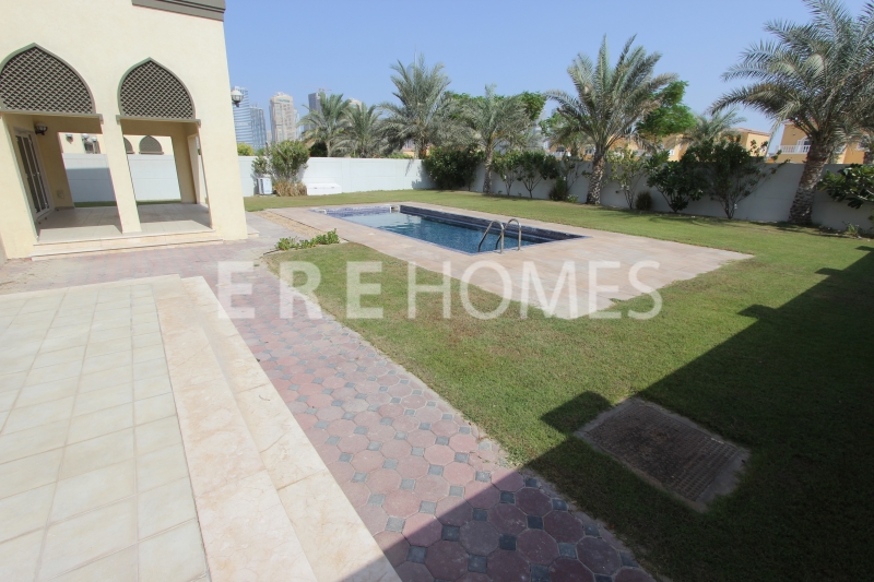Immaculate Five Bedroom Villa Jumeirah Park With Pool Er R 14466