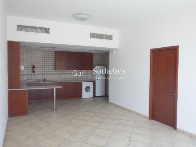 Well Priced 1 Bed, Low Floor, Lofts East, Downtown-Aed 100,000 Er R 5106