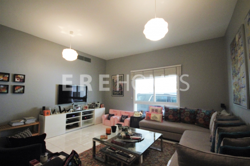 Marina Quays West, Full Marina View, 2 Bedroom, Available Now,
