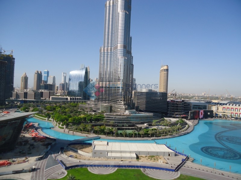 Full Burj Khalifa and Fountain View!! 3 Bedroom Available in The Residences -