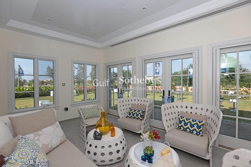 Luxury Villa With Golf Course View In Jge