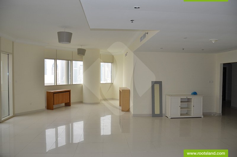 Stunning 4 BR Penthouse with Amazing Spacious Layout 