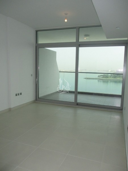 Vacant Sea View 1 Br Apt In Palm Jumeirah