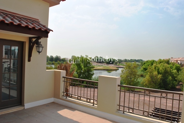 Excellent Condition 2 Bedroom Apartment In Travo B Er S 6609