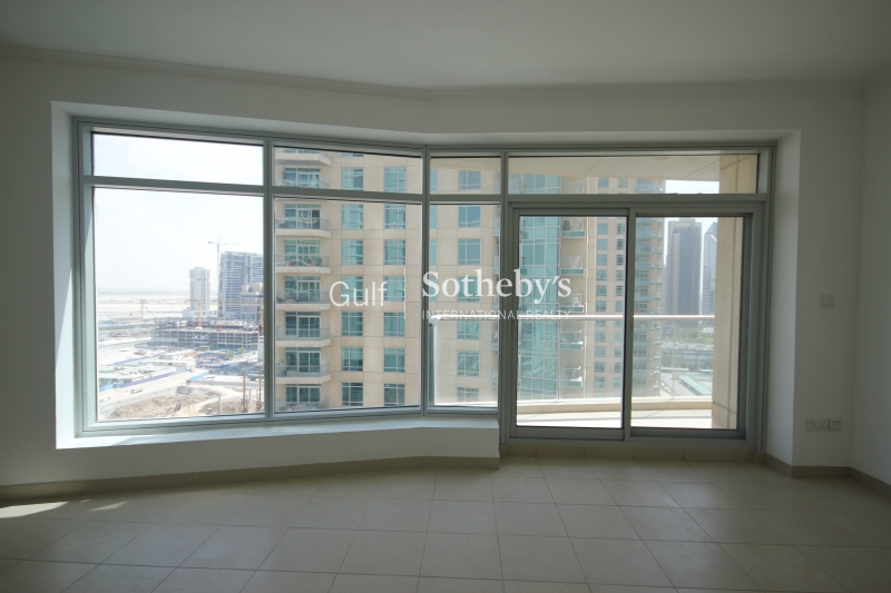 Burj Views-Two Bed With Community View