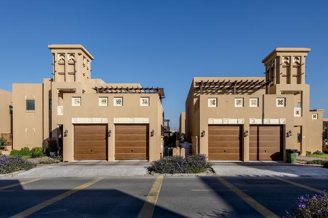 Al Furjan-Dubai Style Villa-3br-Unfurnished