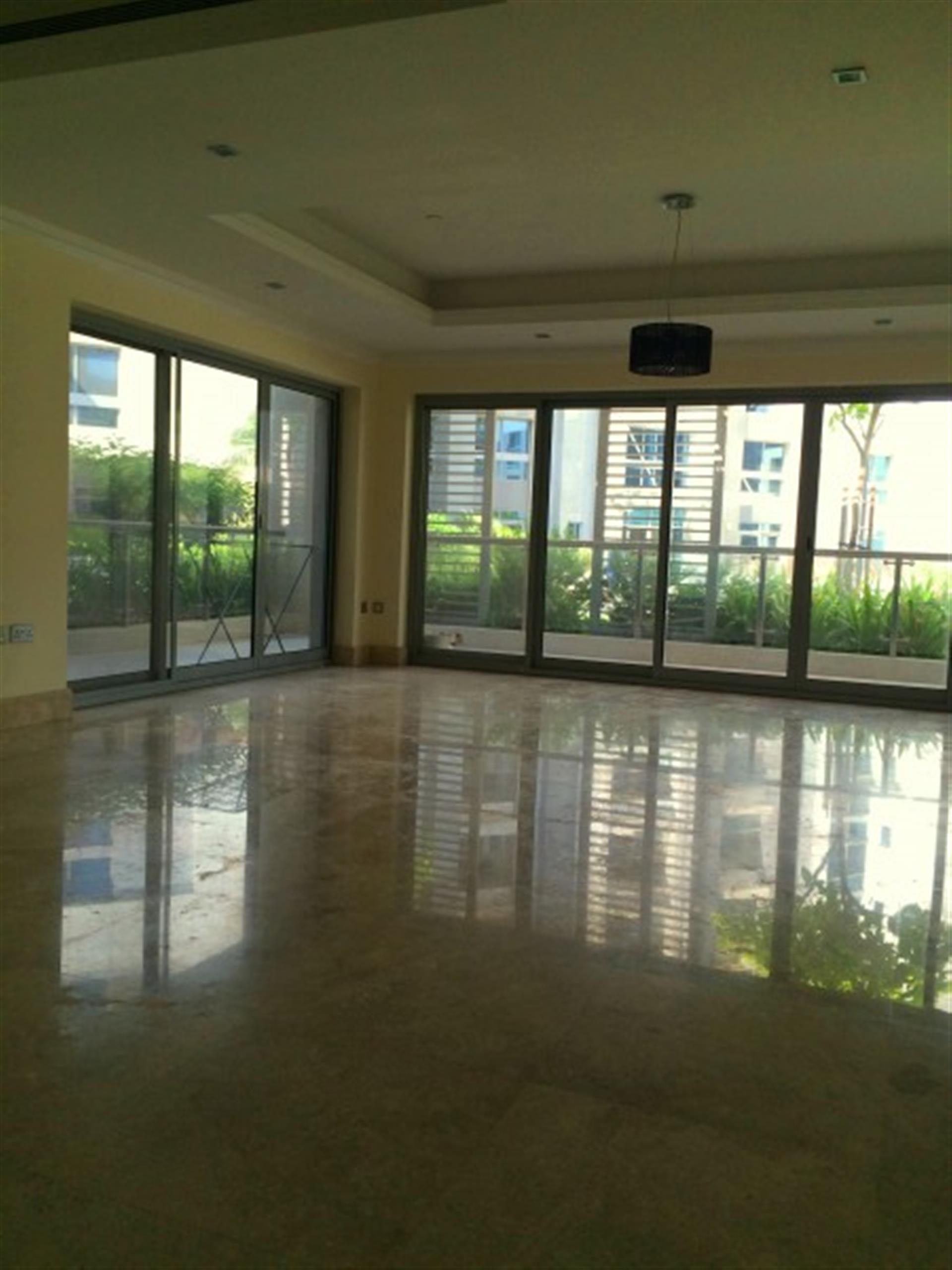 3 Bhk + Maids Podium Apartment In Executive Towers Business Bay 