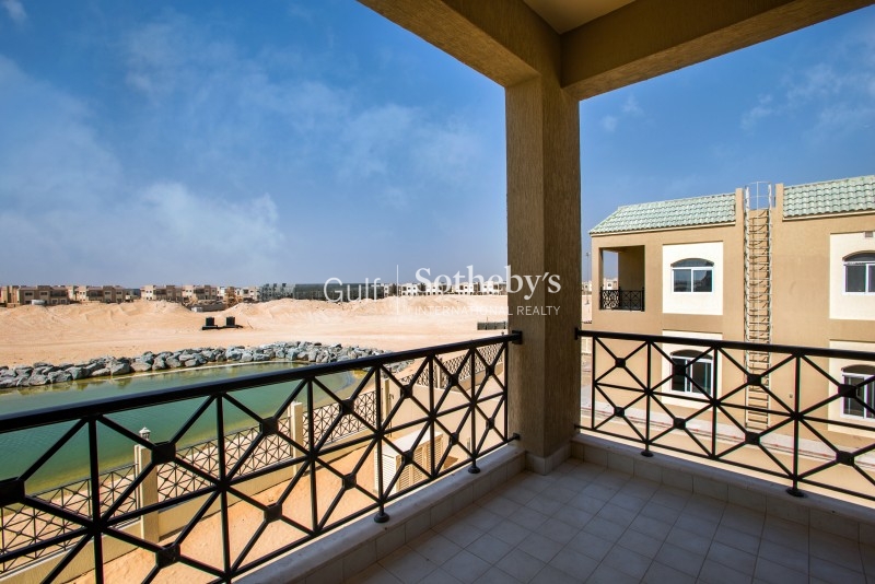 Largest B Type Plot With Golf Course View