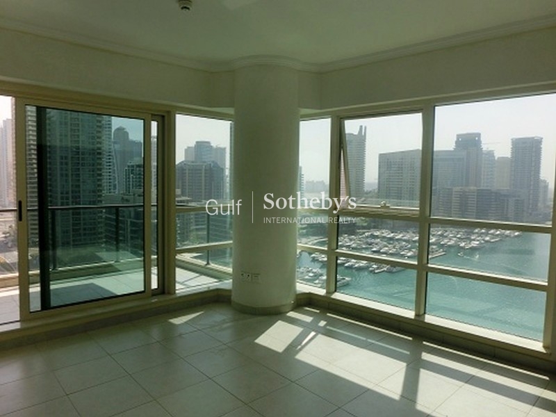 A Rare 2br With Amazing Full Marina View