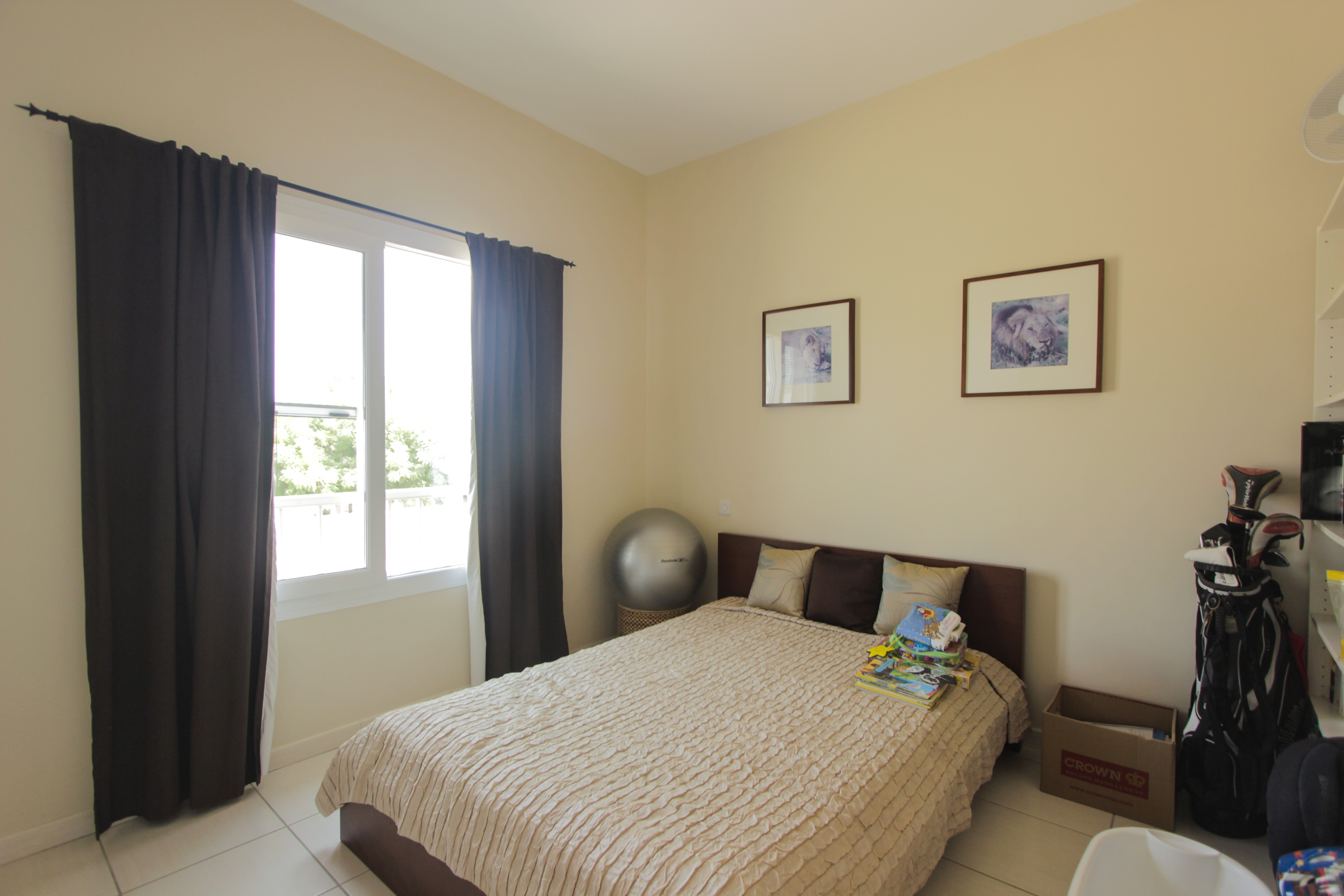 A Well Presented Three Bedroom Legacy Style Villa In A Convenient Location Er-S-3782