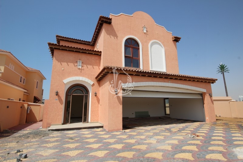 4 Beds Villa With Golf Course View In Orange Lake