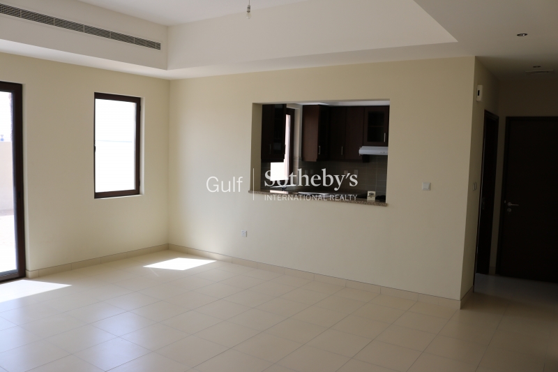 Huge 3 Bed Plus Maid Full Fountain And Burj Khlaifa View High Floor The Residences 1 Downtown 325,000 Aed Er R 12377