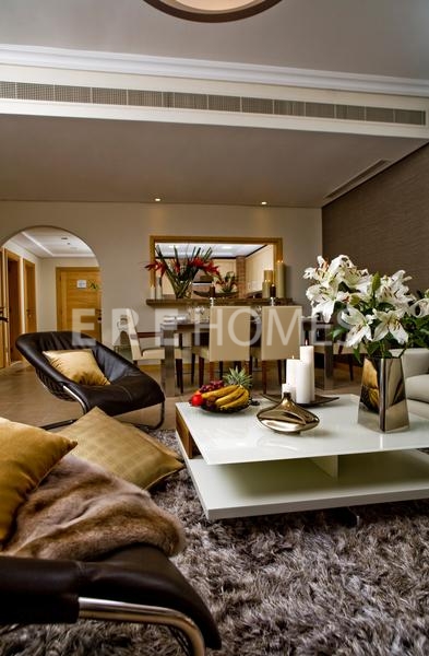 Must See 2 Bedroom Plus Maid F Type On The Shoreline Of Palm Jumeirah Furnished To The Highest Standards Er R 10897