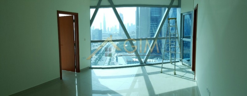 Semi Furnished 3 Bedroom Plus Maid'S In Park Tower Difc
