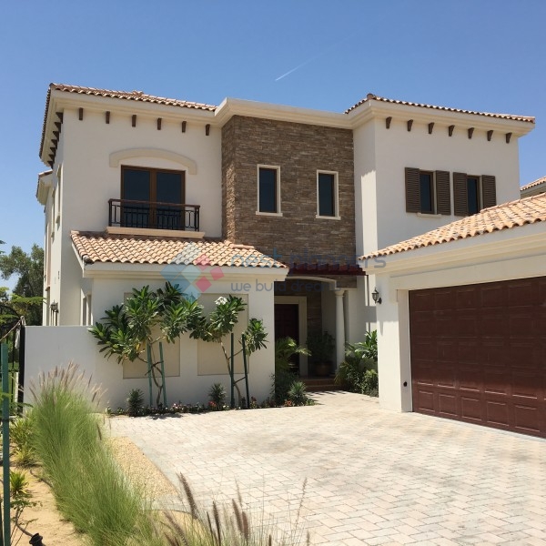 Large Villa in Jumeirah Golf Estates with Golf course View