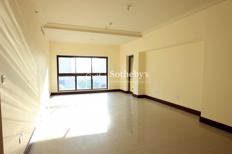 Spacious 2 Bedroom Park View Unfurnished