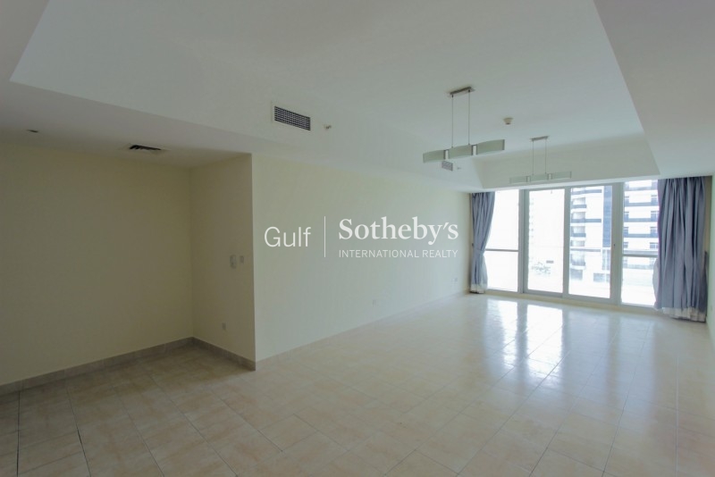 Huge Unfurnished One Bed With Marina View