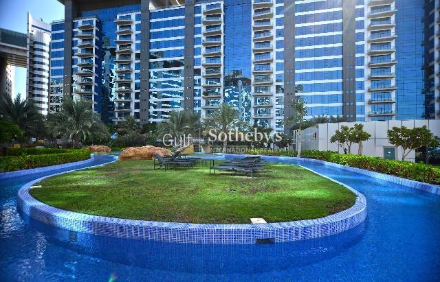Exclusive-Loft Apartment-Full Marina View