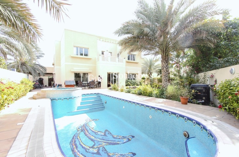Meadows 2-5 Bed Villa With Private Pool