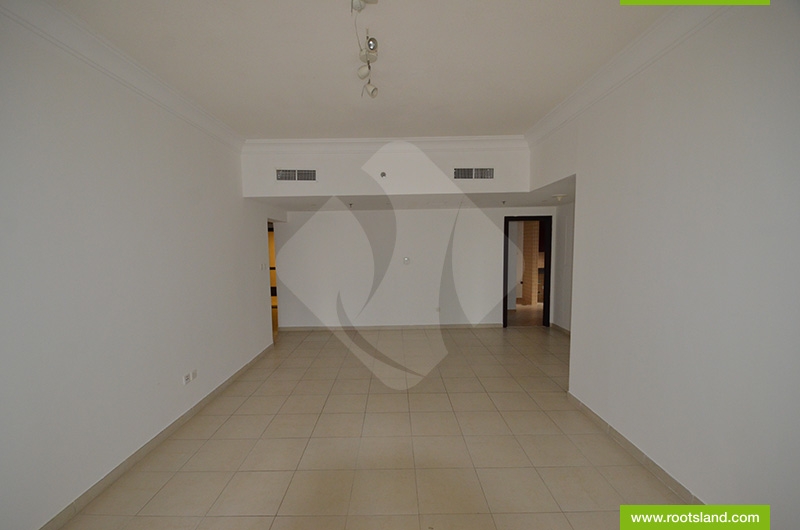 RPN: 7159 - Amazing Apartment With Huge Terrace in JLT